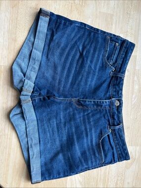 Time and Tru Dark Blue Rolled Hem Denim Shorts